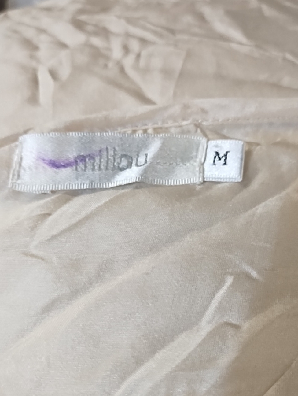 Millau Cream Button-Front Scoop Neck Blouse - Picture 2 of 5